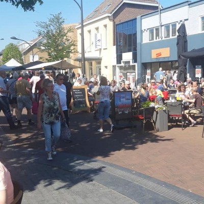 Pinkstermarkt en hardloopevnement